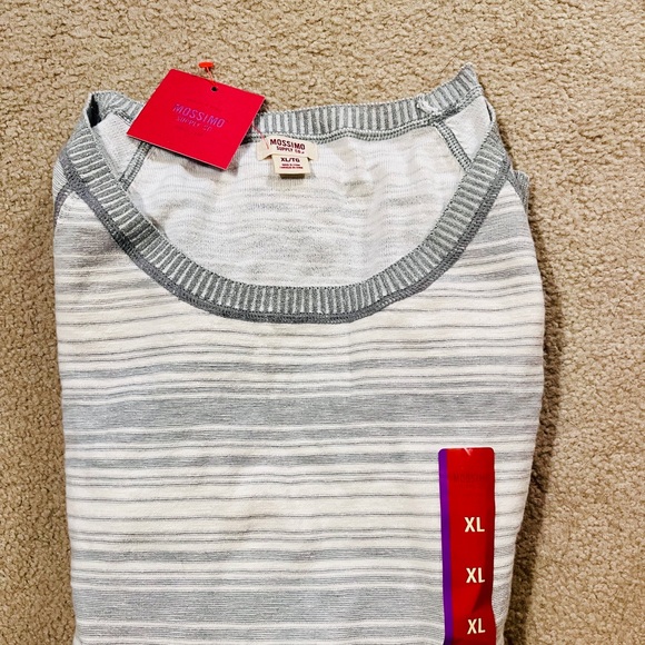 Mossimo XL lightweight sweater NWT - Picture 2 of 4